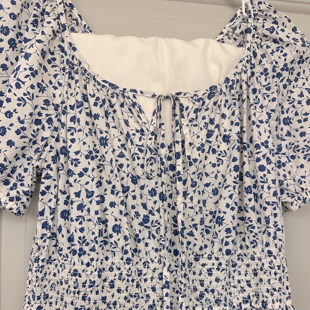 Uniqlo Volume Sleeve Dress | Printed - Picture 3 of 5